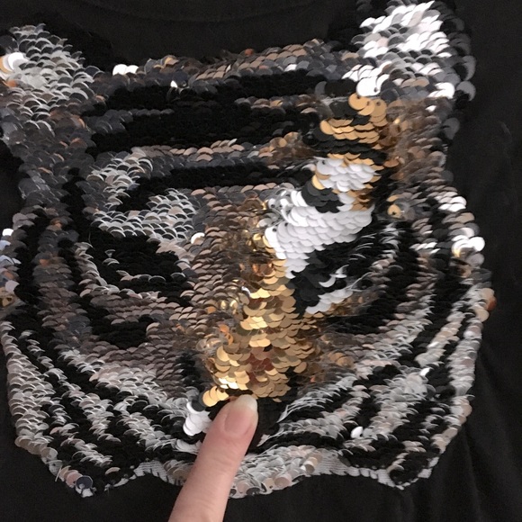 2 Girls Dresses with Flippy Sequins Tiger Cat Long Sleeve Wonder Nation 10-12 - Picture 8 of 13